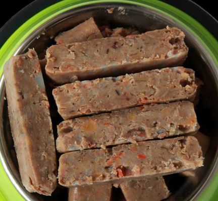 Tam otomatik ıslak evcil hayvan köpek / kedi yemeği yapma makinesi