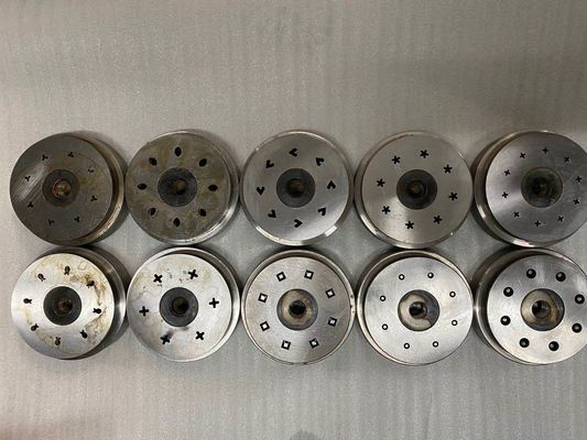Çin'de Balık Besleme Ekstrüörü Balık Yüzen Besleme Makinesi